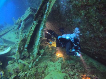 WRECK DIVER - Image 3