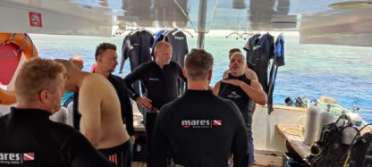 SNORKELING WITH DIVERS - Image 7